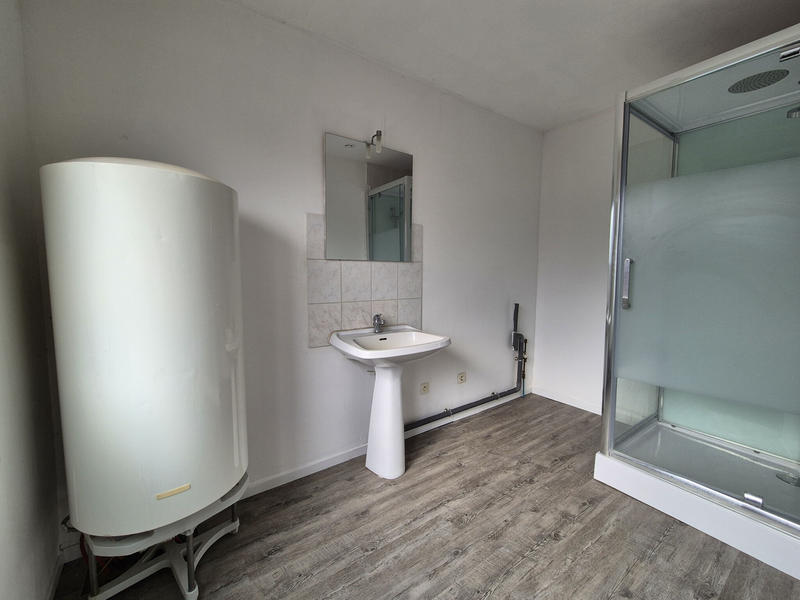 Maison - 195 m² - 8 pièces