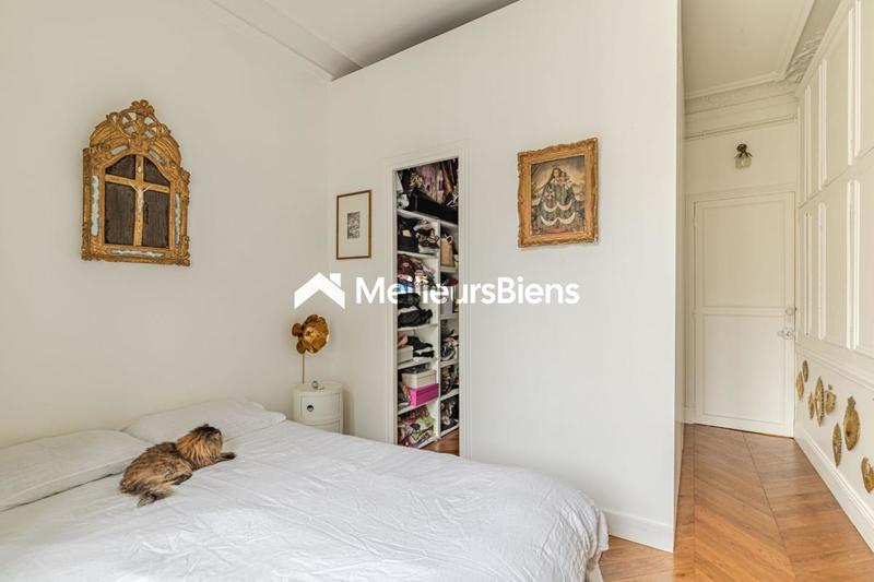 Appartement - 111 m² - 5 pièces
