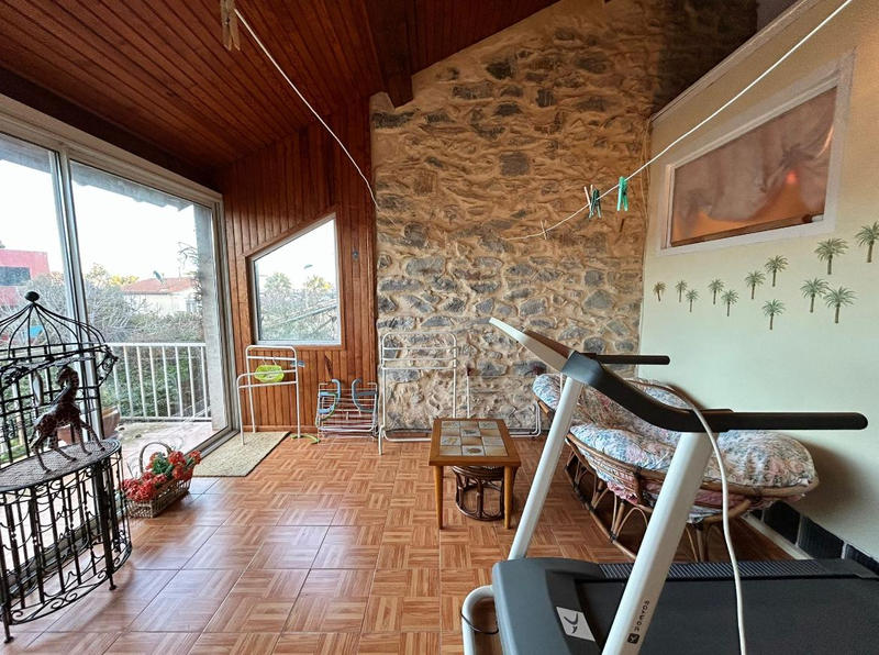 Maison - 280 m² - 8 pièces