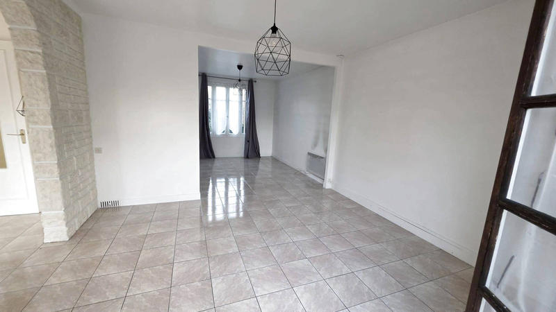 Maison - 88 m² - 3 pièces