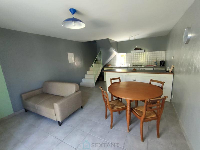 Maison - 360 m² - 19 pièces