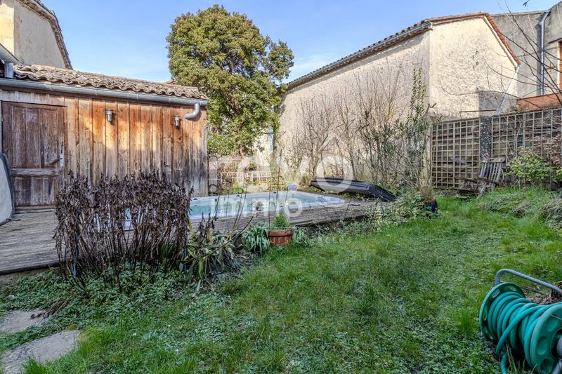 Maison de village - 183 m² - 9 pièces