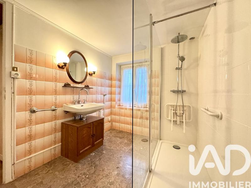 Maison - 130 m² - 7 pièces