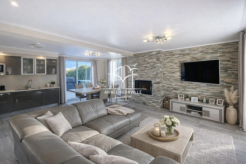 Maison - 133 m² - 6 pièces