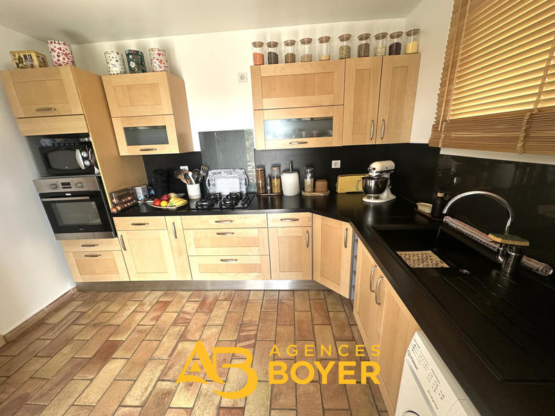 Maison - 104 m² - 4 pièces