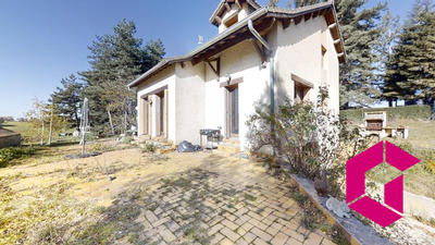 Maison - 143 m² - 7 pièces