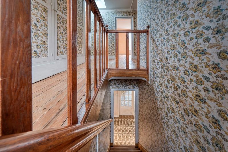 Maison - 190 m² - 7 pièces