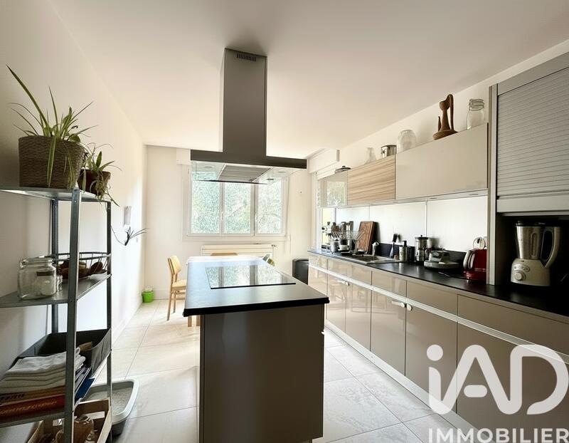 Appartement - 116 m² - 4 pièces