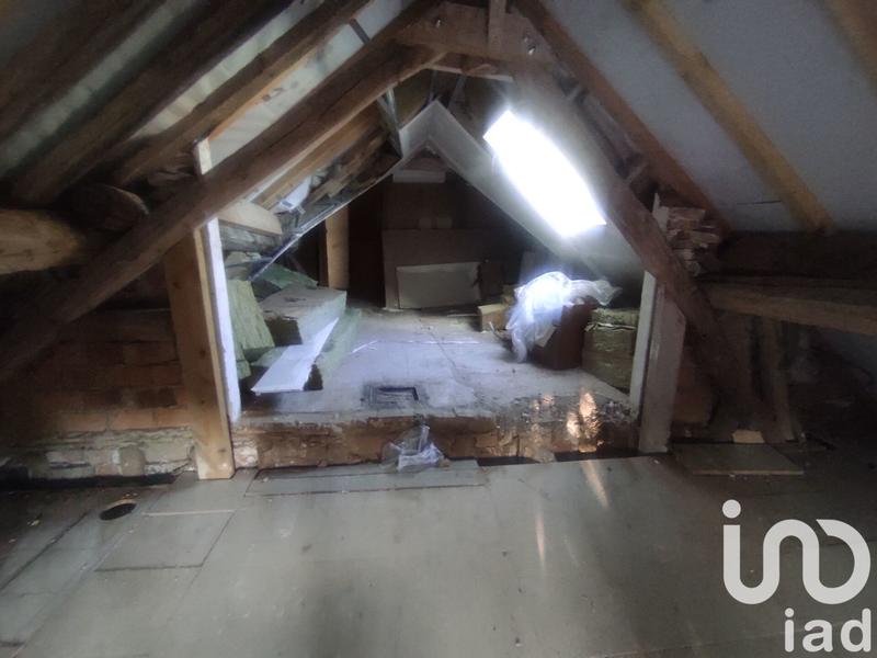 Maison - 180 m² - 8 pièces