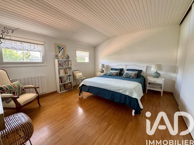 Maison - 200 m² - 7 pièces