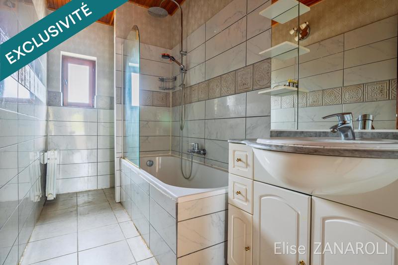 Appartement - 82 m² - 3 pièces