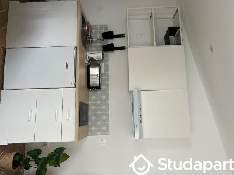 Chambre - 18 m² - 1 pièce