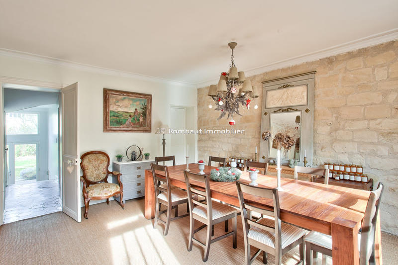 Maison - 169 m² - 7 pièces