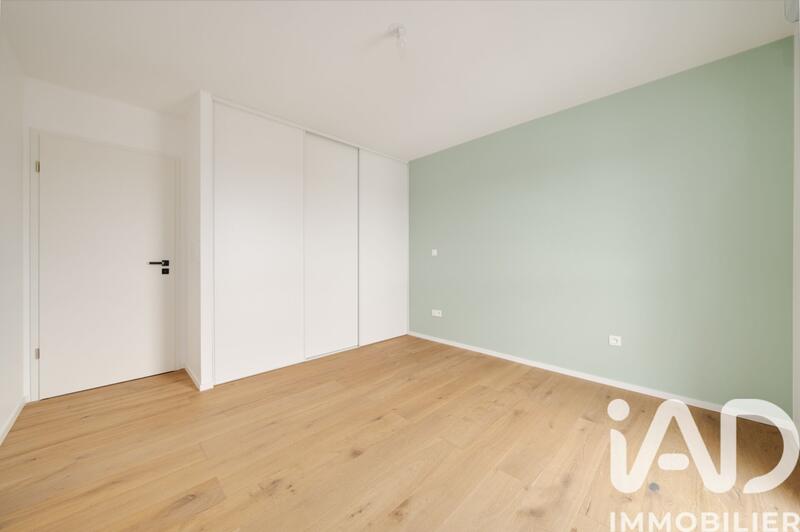 Appartement - 103 m² - 5 pièces