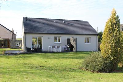 Maison - 93 m² - 4 pièces