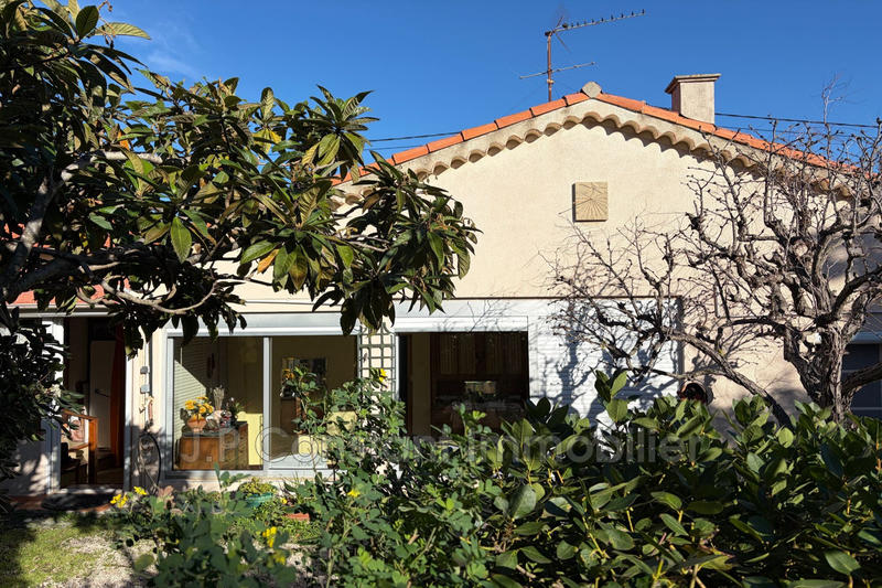 Maison - 137 m² - 6 pièces