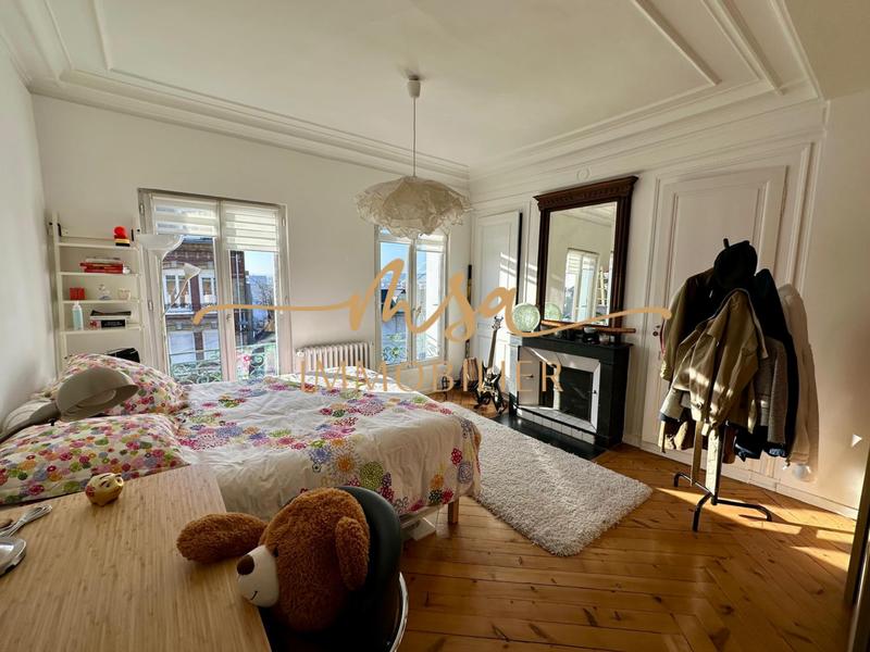 Maison - 122 m² - 6 pièces