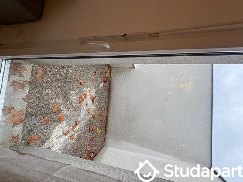 Chambre - 12 m² - 1 pièce