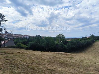 Terrain constructible - 4 682 m²