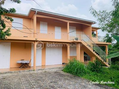 Maison - 193 m² - 8 pièces