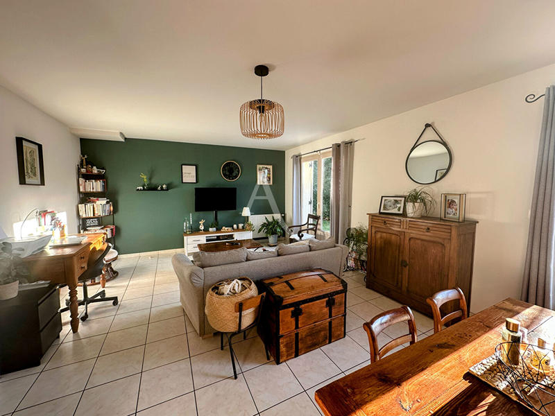 Maison - 111 m² - 4 pièces