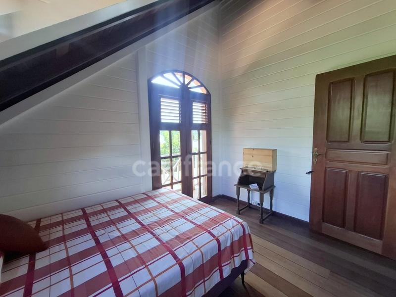 Maison - 141 m² - 7 pièces