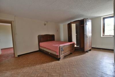 Maison - 139 m² - 6 pièces