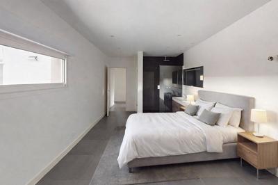 Maison - 203 m² - 5 pièces