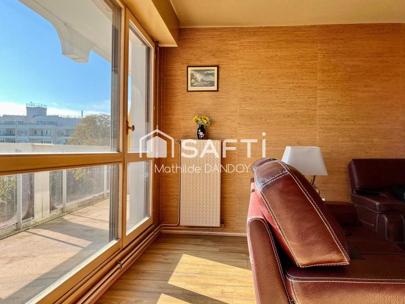 Appartement - 100 m² - 5 pièces