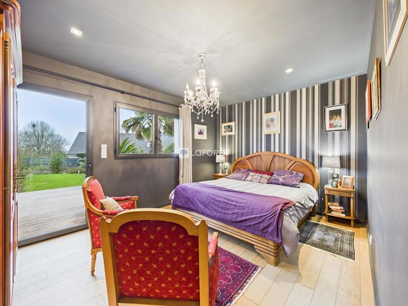 Maison - 186 m² - 5 pièces