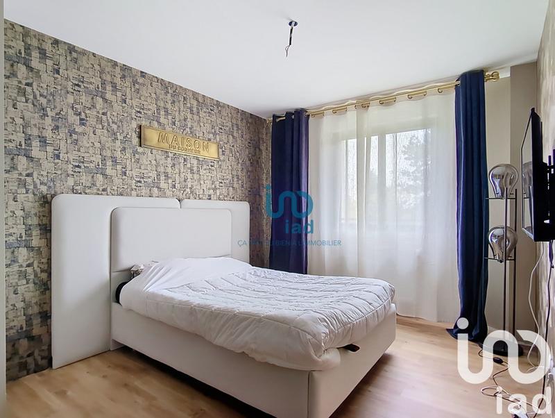 Maison - 173 m² - 8 pièces