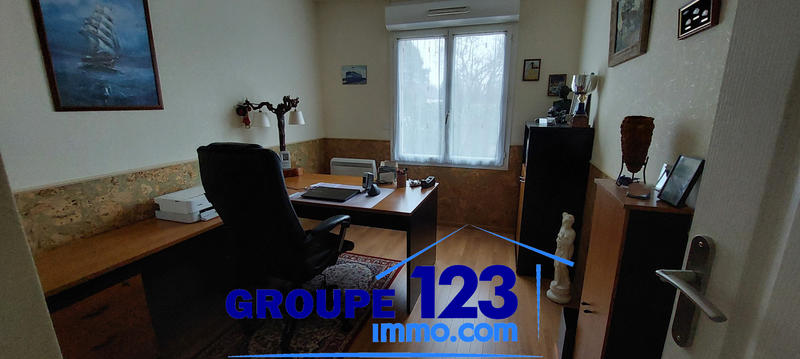 Maison - 98 m² - 5 pièces