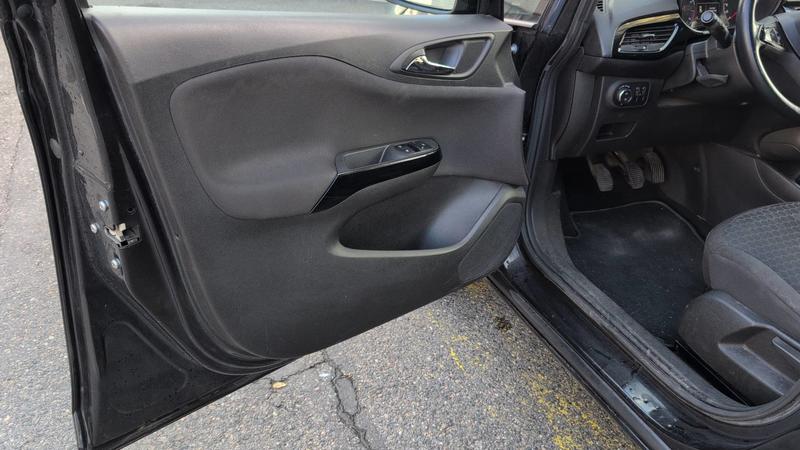 Opel Corsa V 1.4 90 Essentia