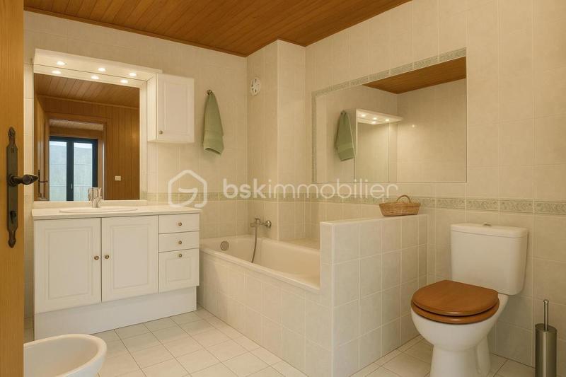 Appartement - 110 m² - 5 pièces