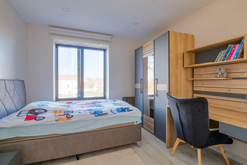 Maison - 100 m² - 4 pièces