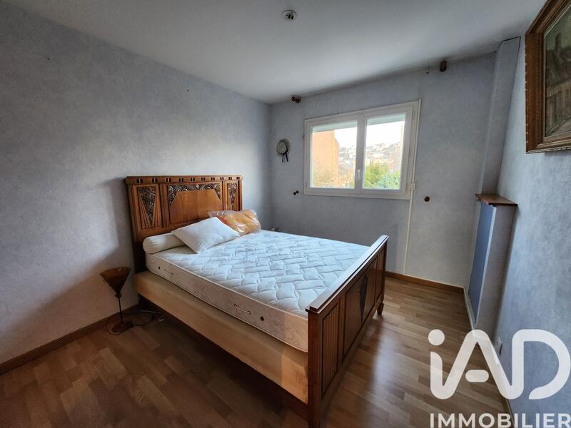 Appartement - 80 m² - 4 pièces