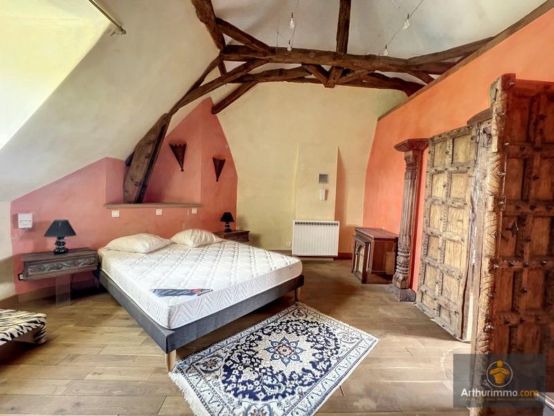 Maison - 288 m² - 8 pièces