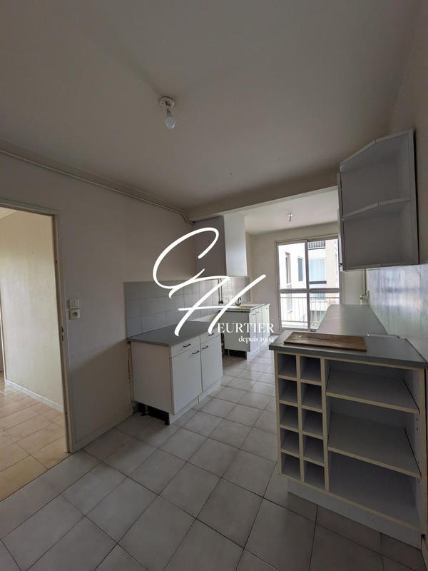 Appartement - 91 m² - 5 pièces