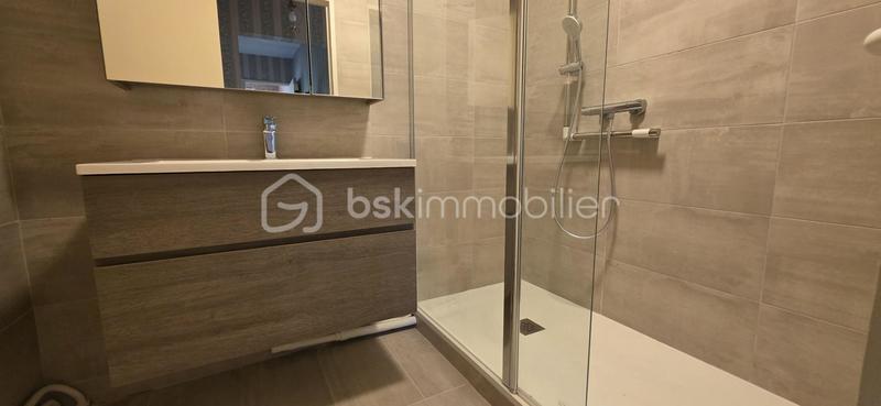 Appartement - 82 m² - 4 pièces