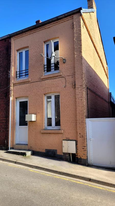 Maison - 60 m² - 4 pièces
