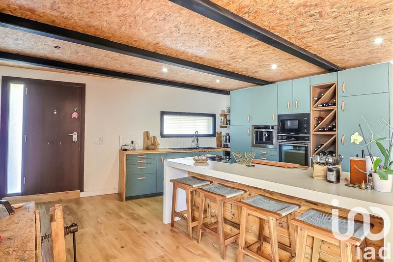 Maison de maîtres - 258 m² - 8 pièces