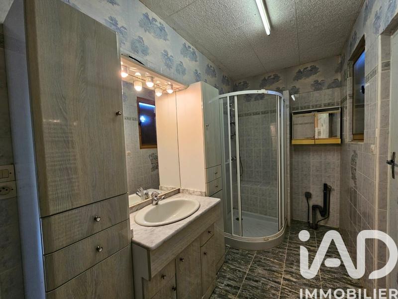 Maison - 153 m² - 11 pièces