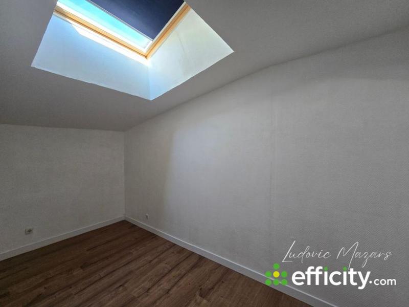 Maison - 121 m² - 5 pièces