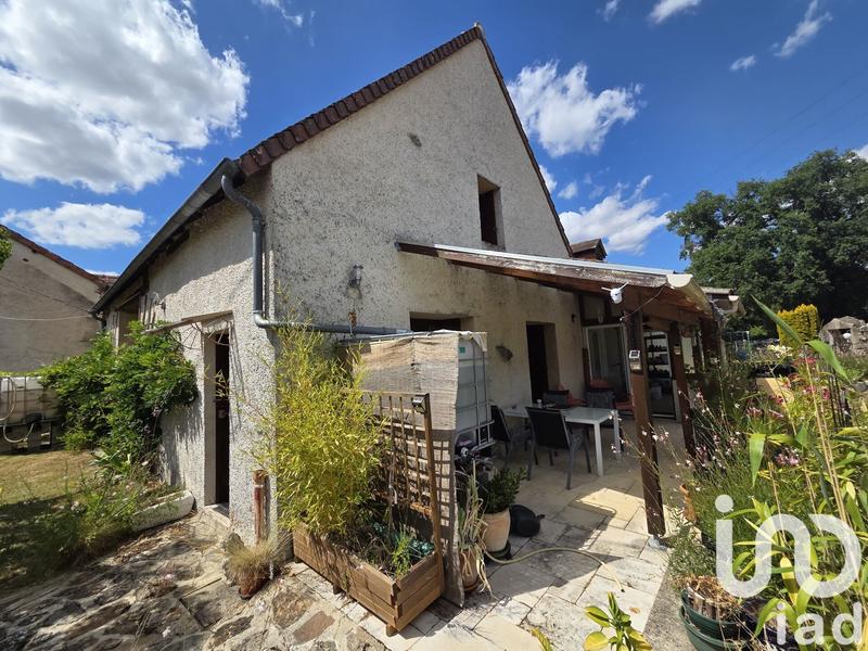 Maison - 216 m² - 10 pièces