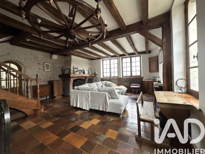 Maison de village - 222 m² - 8 pièces