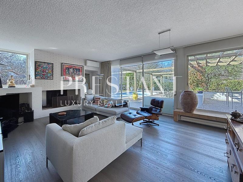 Maison - 209 m² - 6 pièces