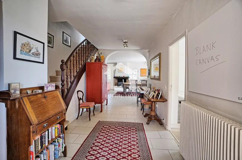 Villa - 150 m² - 5 pièces