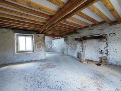Maison ancienne - 80 m² - 2 pièces