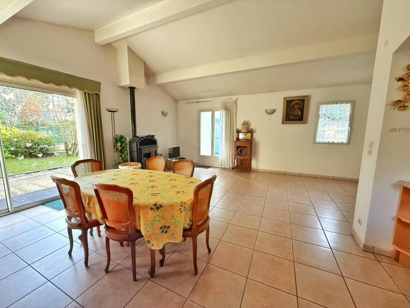 Maison - 115 m² - 5 pièces