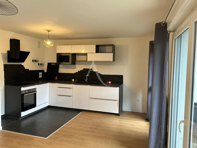 Appartement - 65 m² - 3 pièces